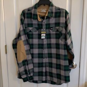 NWT Men’s UnderArmour Coldgear Shirt